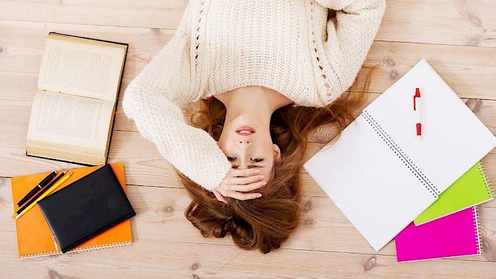 Elev oplever stress i skolehverdagen