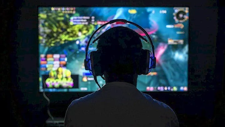 Språklæring gjennom dataspill
